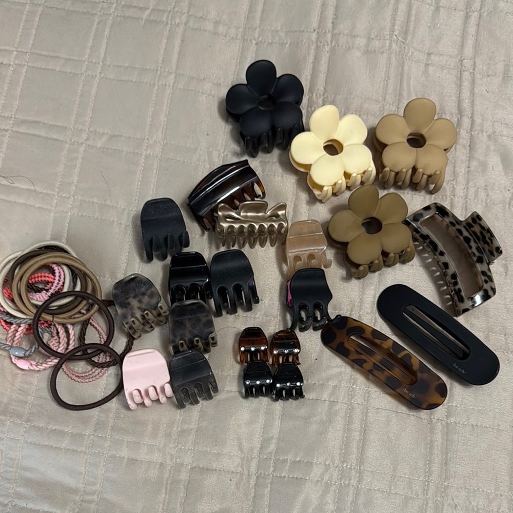 LARGE hair accessories bundle